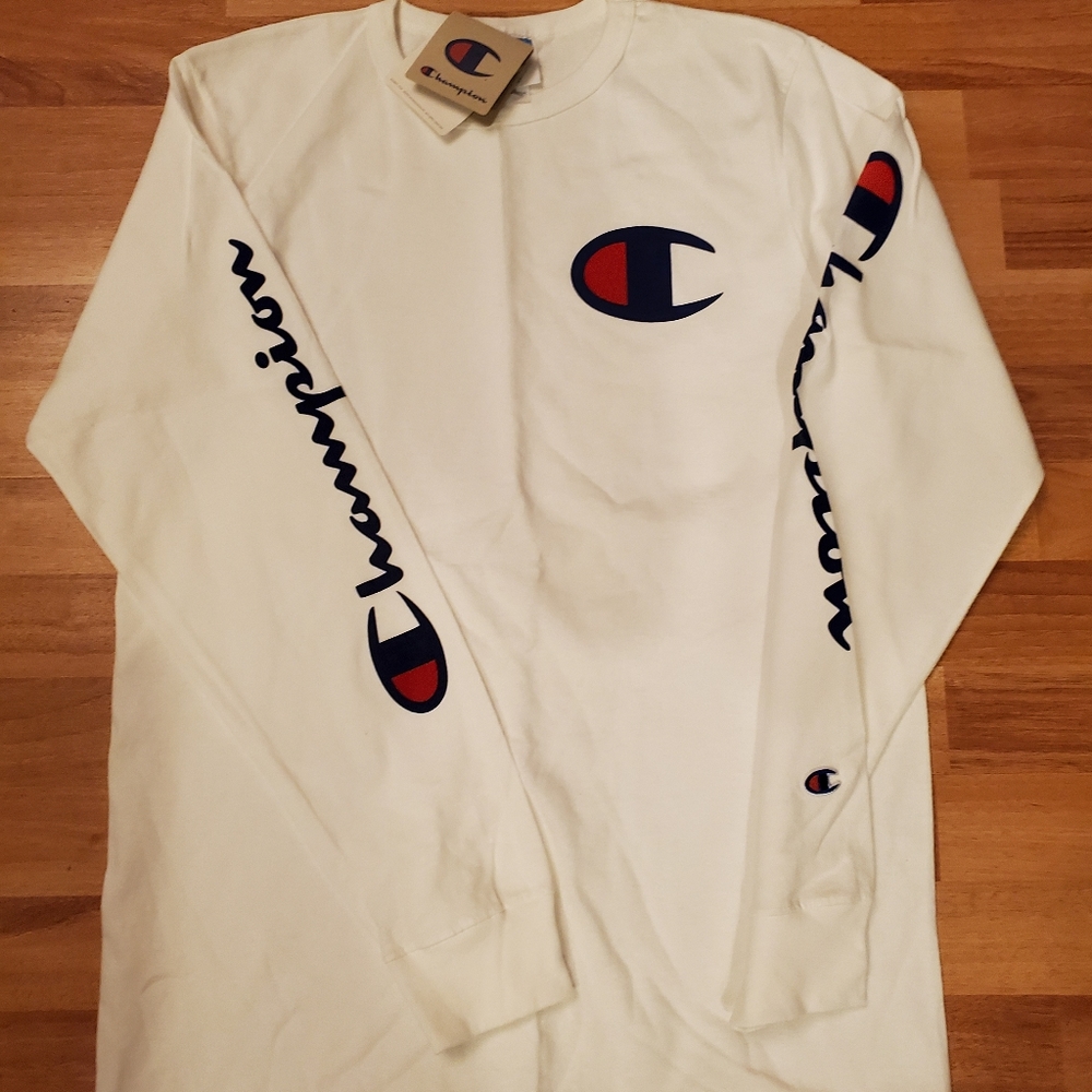 Champion Longsleeve Graphic T Shirt Medium
